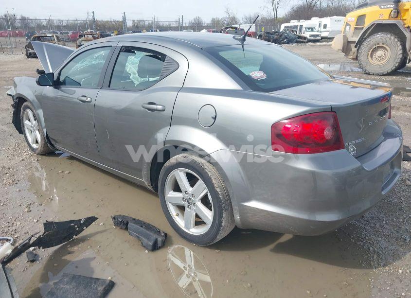 Photo 3 of 2013 Dodge Avenger SE (VIN 1C3CDZAB1DN626594)