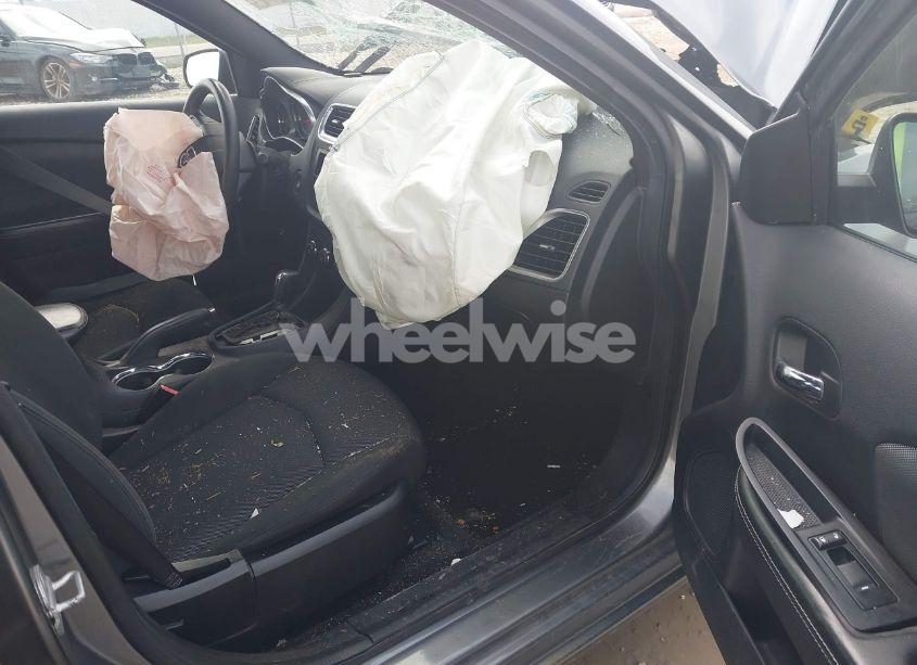 Photo 5 of 2013 Dodge Avenger SE (VIN 1C3CDZAB1DN626594)