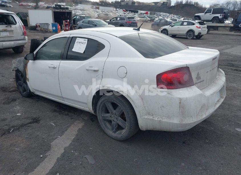 Photo 3 of 2013 Dodge Avenger SE (VIN 1C3CDZAB1DN665234)