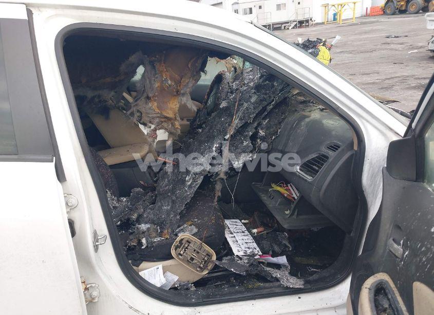 Photo 5 of 2013 Dodge Avenger SE (VIN 1C3CDZAB1DN665234)