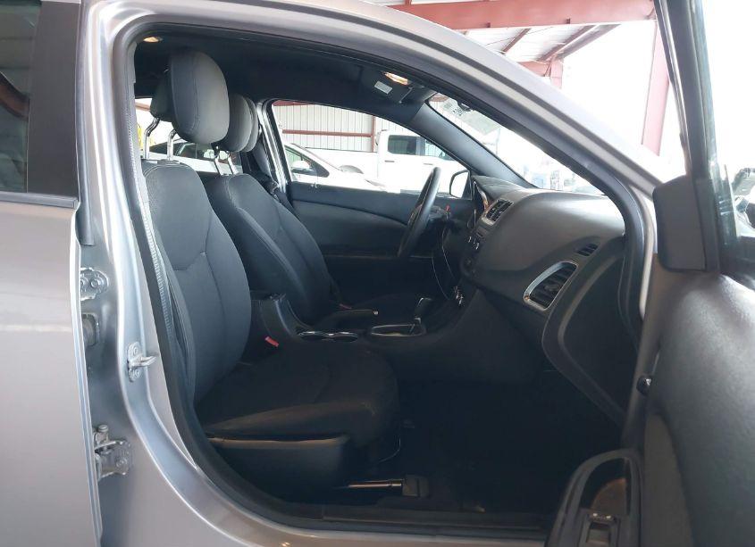 Photo 5 of 2013 Dodge Avenger SE (VIN 1C3CDZAB1DN740546)