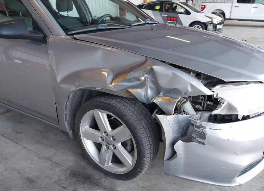 Photo 6 of 2013 Dodge Avenger SE (VIN 1C3CDZAB1DN740546)