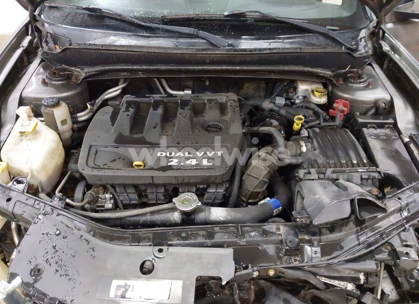 Photo 10 of 2013 Dodge Avenger SE (VIN 1C3CDZAB1DN753734)