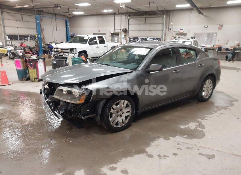 Photo 2 of 2013 Dodge Avenger SE (VIN 1C3CDZAB1DN753734)