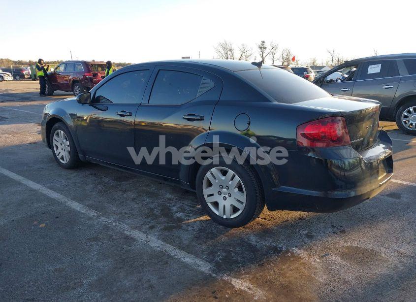 Photo 3 of 2013 Dodge Avenger SE (VIN 1C3CDZAB1DN772753)