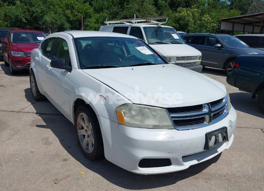 Photo 6 of 2014 Dodge Avenger SE (VIN 1C3CDZAB1EN108695)