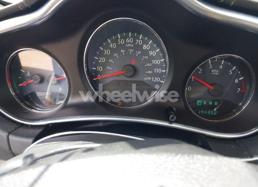 Photo 7 of 2014 Dodge Avenger SE (VIN 1C3CDZAB1EN108695)