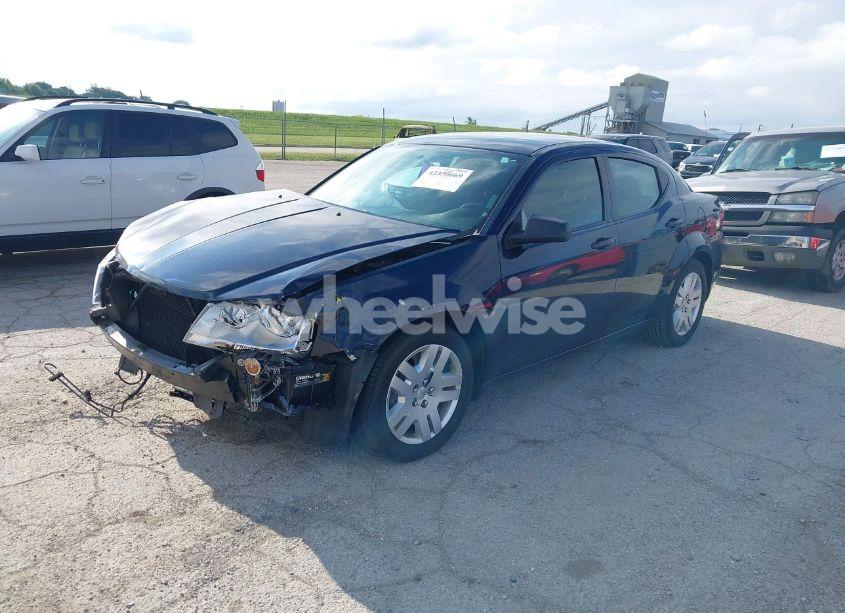 Photo 2 of 2014 Dodge Avenger SE (VIN 1C3CDZAB1EN111015)
