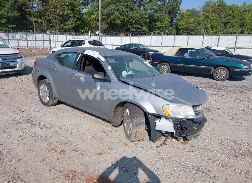 2014 Dodge Avenger SE (VIN 1C3CDZAB1EN170016) main photo