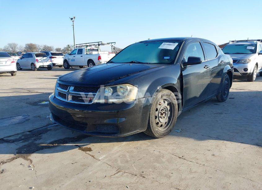 Photo 2 of 2014 Dodge Avenger SE (VIN 1C3CDZAB1EN199810)