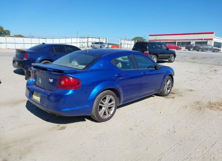 Photo 4 of 2014 Dodge Avenger SE (VIN 1C3CDZAB1EN201717)