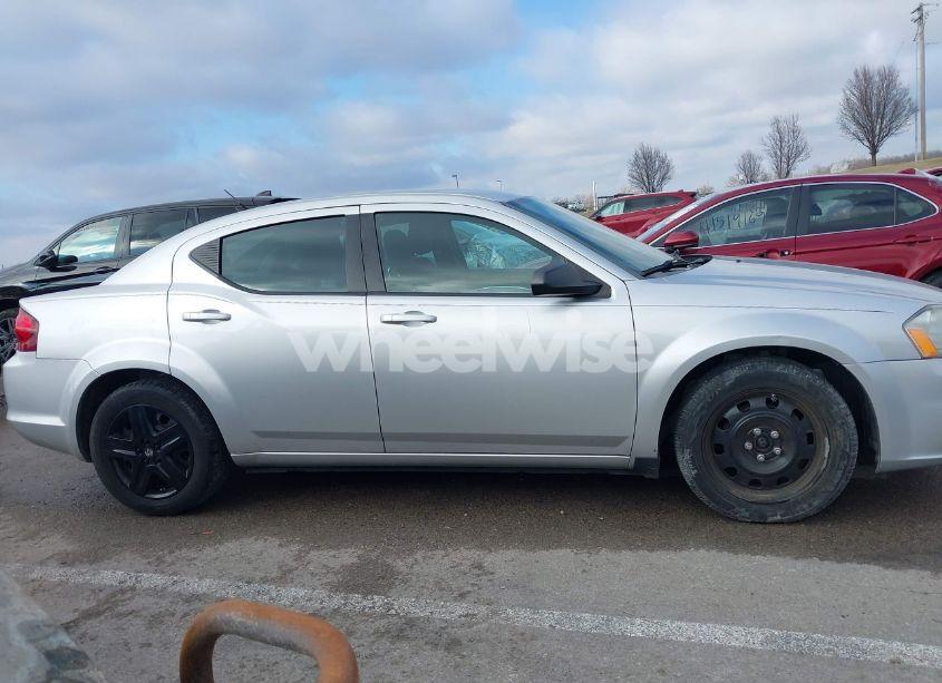 Photo 13 of 2012 Dodge Avenger SE (VIN 1C3CDZAB2CN220192)