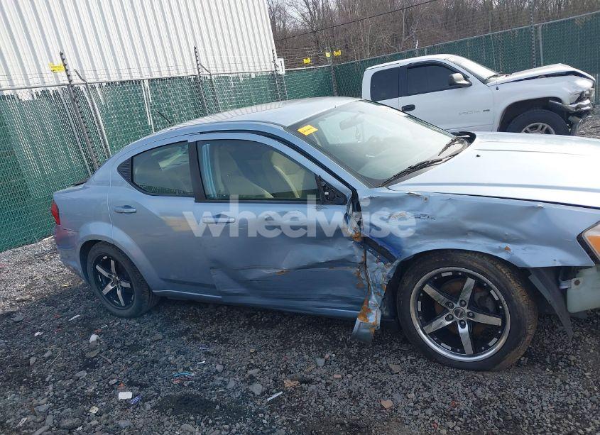 Photo 13 of 2013 Dodge Avenger SE (VIN 1C3CDZAB2DN536502)