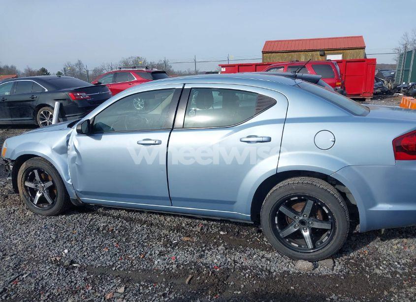 Photo 14 of 2013 Dodge Avenger SE (VIN 1C3CDZAB2DN536502)