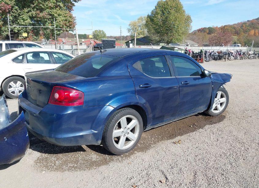 Photo 4 of 2013 Dodge Avenger SE (VIN 1C3CDZAB2DN551436)