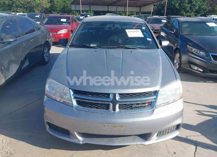 Photo 6 of 2013 Dodge Avenger SE (VIN 1C3CDZAB2DN613871)