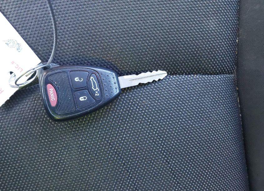 Photo 11 of 2013 Dodge Avenger SE (VIN 1C3CDZAB2DN615541)