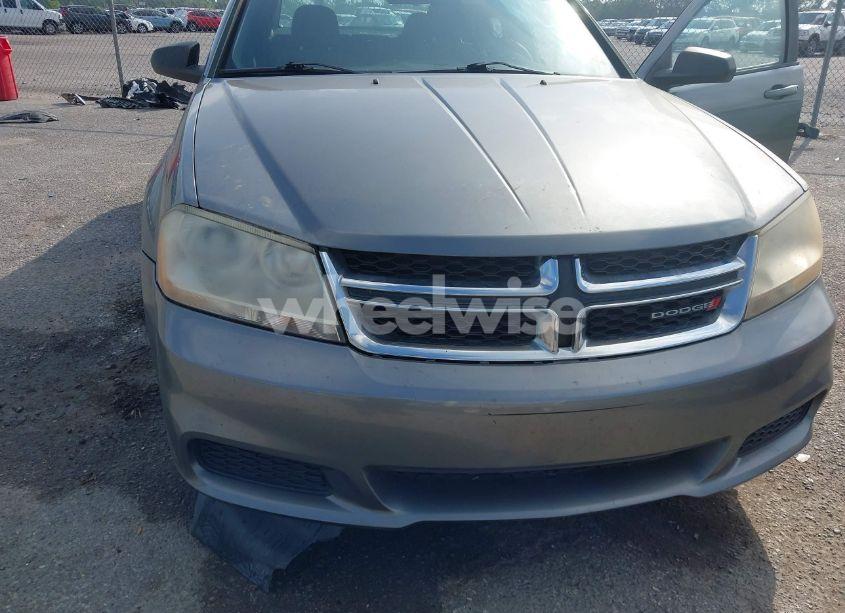 Photo 6 of 2013 Dodge Avenger SE (VIN 1C3CDZAB2DN637426)