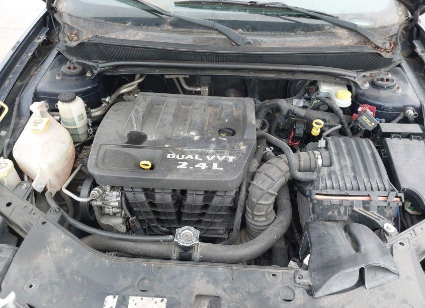 Photo 10 of 2014 Dodge Avenger SE (VIN 1C3CDZAB2EN133640)