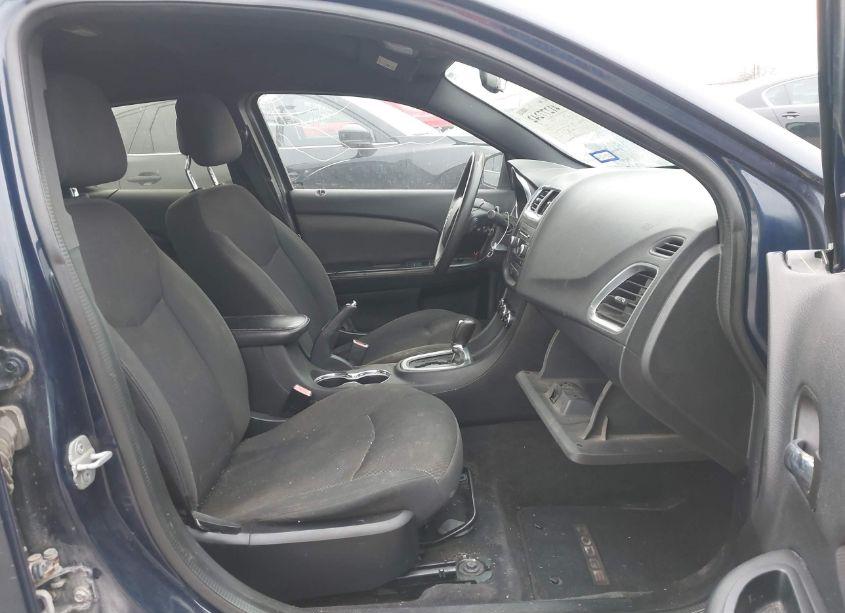 Photo 5 of 2014 Dodge Avenger SE (VIN 1C3CDZAB2EN133640)