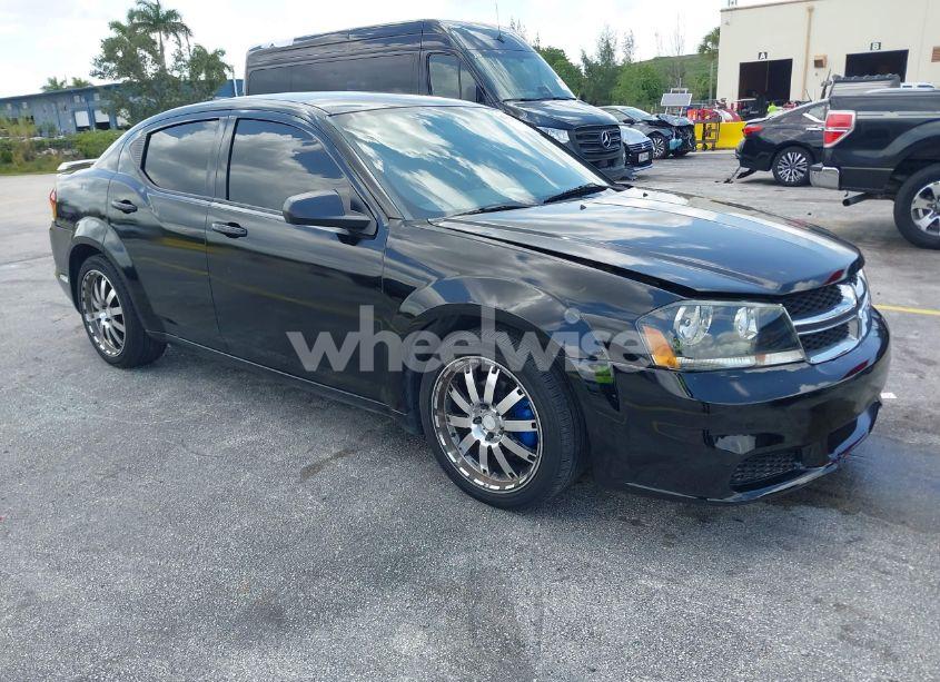 2014 Dodge Avenger SE (VIN 1C3CDZAB2EN148994) main photo