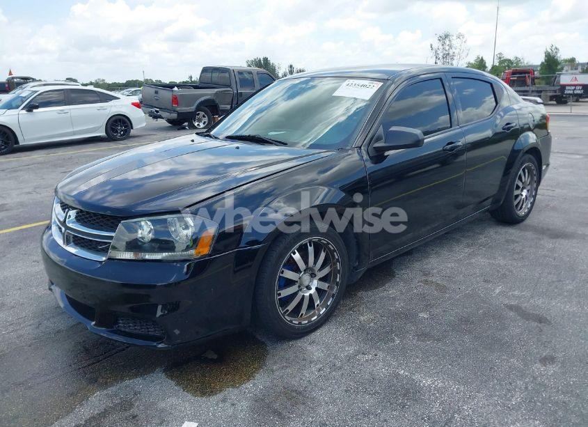 Photo 2 of 2014 Dodge Avenger SE (VIN 1C3CDZAB2EN148994)