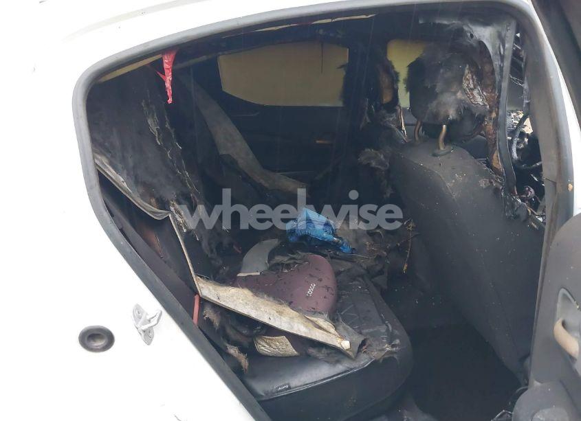 Photo 8 of 2014 Dodge Avenger SE (VIN 1C3CDZAB2EN149417)