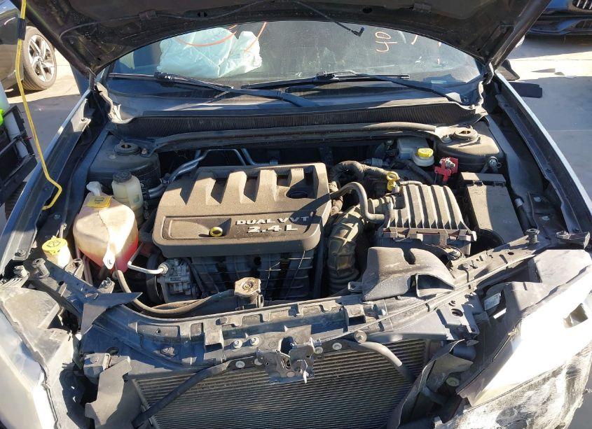 Photo 10 of 2014 Dodge Avenger SE (VIN 1C3CDZAB2EN155976)