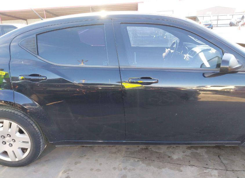 Photo 14 of 2014 Dodge Avenger SE (VIN 1C3CDZAB2EN155976)