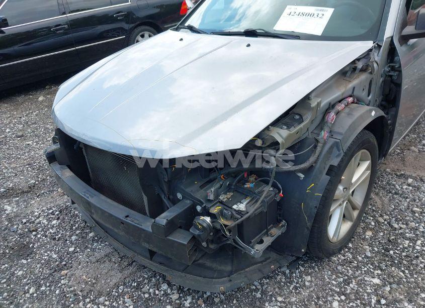 Photo 6 of 2014 Dodge Avenger SE (VIN 1C3CDZAB2EN226741)