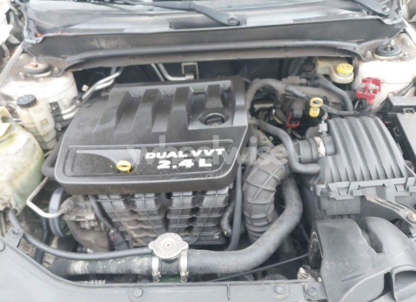 Photo 10 of 2012 Dodge Avenger SE (VIN 1C3CDZAB3CN115015)