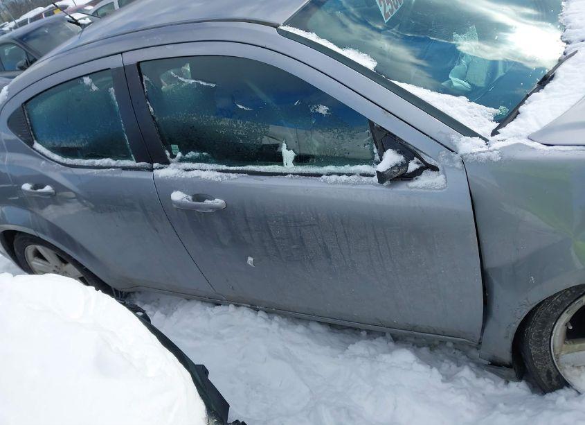 Photo 14 of 2013 Dodge Avenger SE (VIN 1C3CDZAB3DN529543)