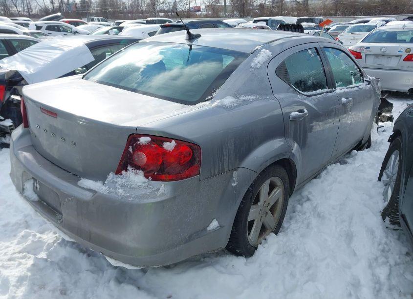 Photo 4 of 2013 Dodge Avenger SE (VIN 1C3CDZAB3DN529543)