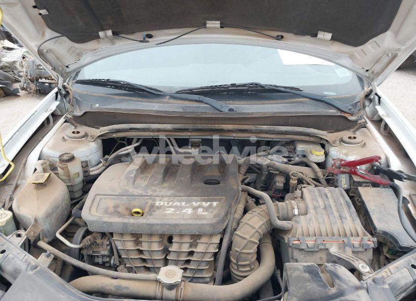 Photo 10 of 2013 Dodge Avenger SE (VIN 1C3CDZAB3DN534662)