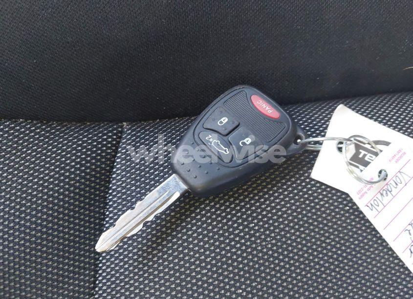 Photo 11 of 2013 Dodge Avenger SE (VIN 1C3CDZAB3DN541627)