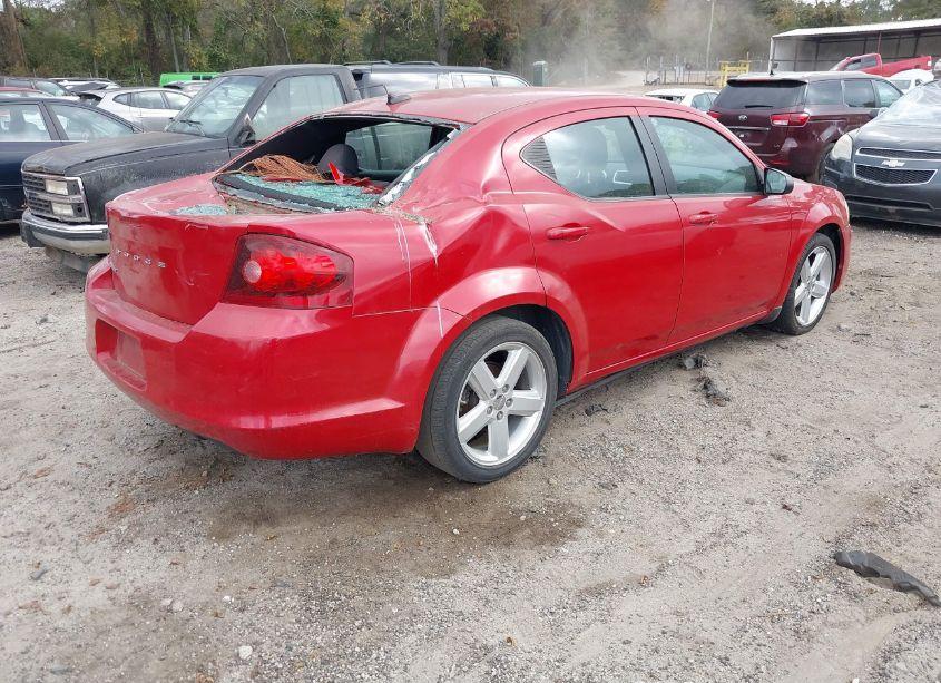 Photo 4 of 2013 Dodge Avenger SE (VIN 1C3CDZAB3DN626502)