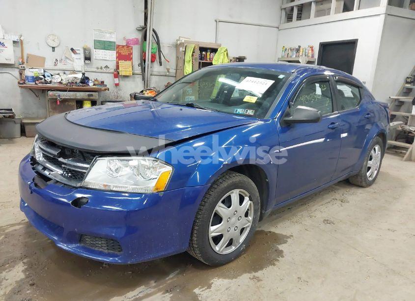 Photo 2 of 2013 Dodge Avenger SE (VIN 1C3CDZAB3DN631294)