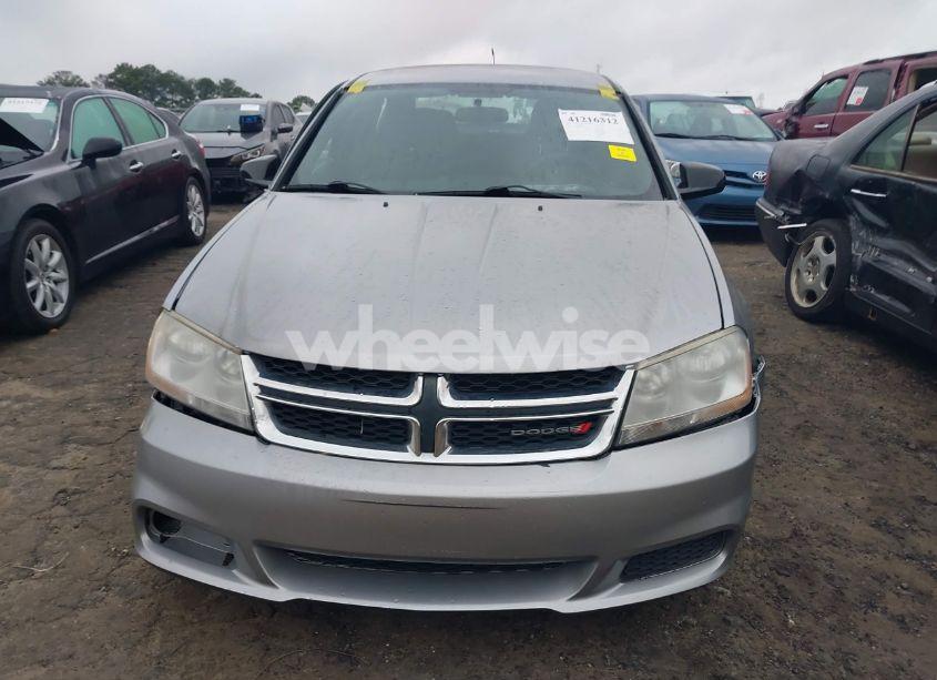 Photo 12 of 2013 Dodge Avenger SE (VIN 1C3CDZAB3DN657944)