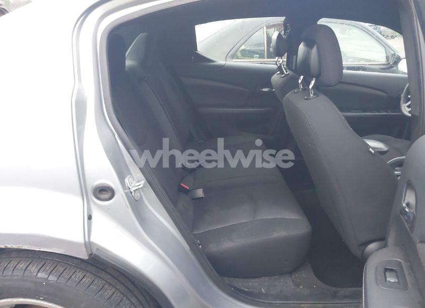 Photo 8 of 2013 Dodge Avenger SE (VIN 1C3CDZAB3DN657944)