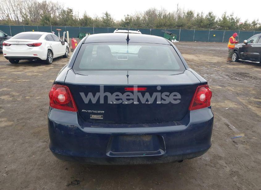 Photo 16 of 2013 Dodge Avenger SE (VIN 1C3CDZAB3DN664912)