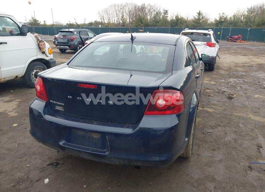 Photo 4 of 2013 Dodge Avenger SE (VIN 1C3CDZAB3DN664912)