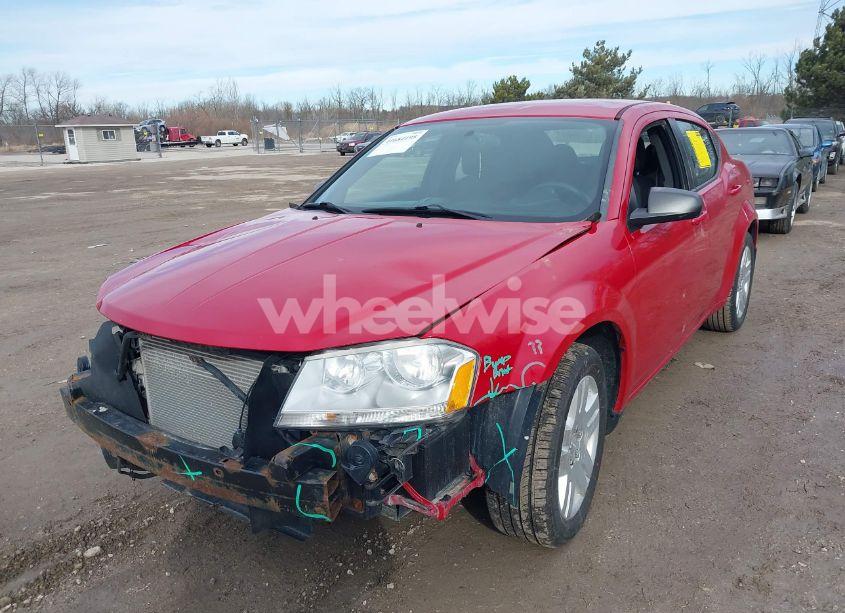 Photo 2 of 2014 Dodge Avenger SE (VIN 1C3CDZAB3EN116619)