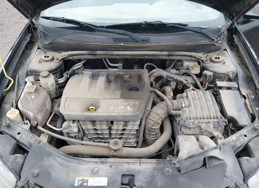 Photo 10 of 2014 Dodge Avenger SE (VIN 1C3CDZAB3EN228207)