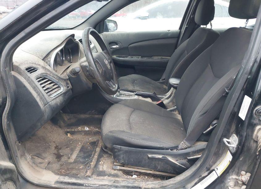 Photo 5 of 2014 Dodge Avenger SE (VIN 1C3CDZAB3EN228207)