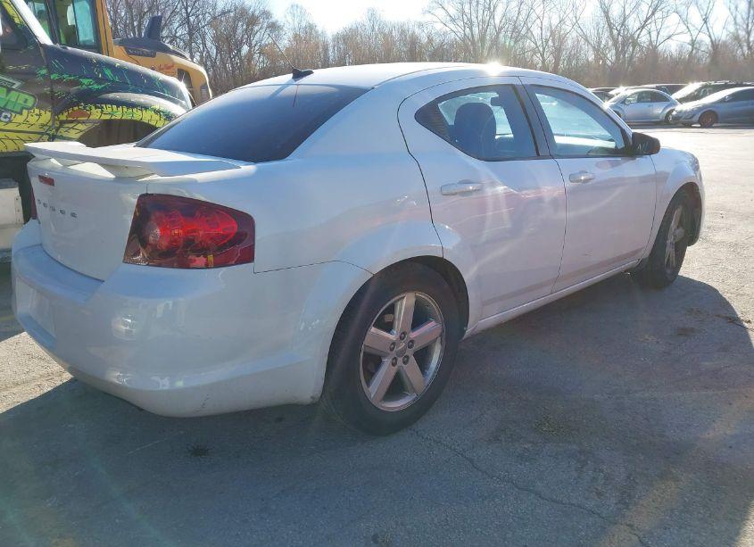 Photo 4 of 2013 Dodge Avenger SE (VIN 1C3CDZAB4DN517014)