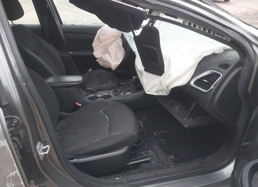 Photo 5 of 2013 Dodge Avenger SE (VIN 1C3CDZAB4DN558761)