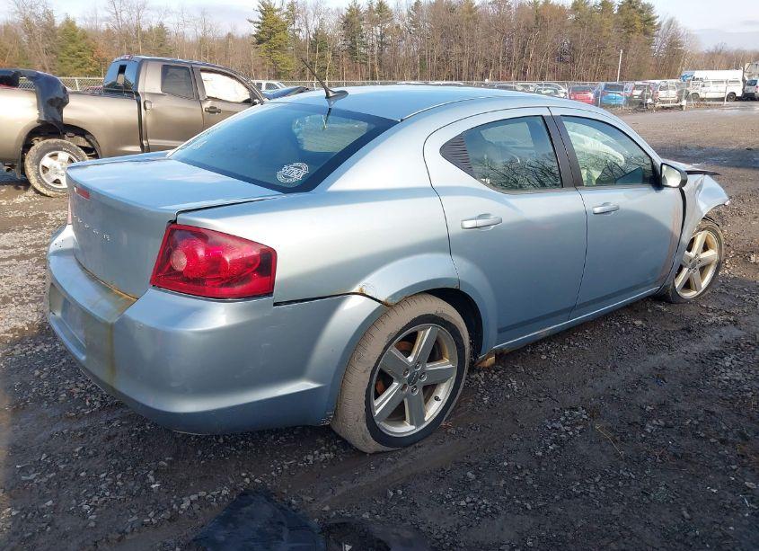 Photo 4 of 2013 Dodge Avenger SE (VIN 1C3CDZAB4DN563992)