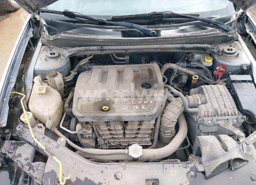 Photo 10 of 2013 Dodge Avenger SE (VIN 1C3CDZAB4DN607182)