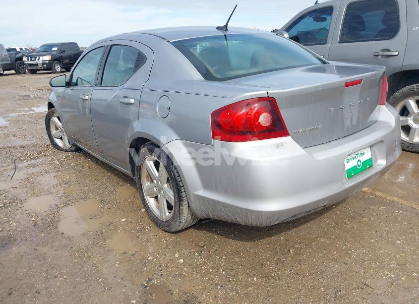 Photo 3 of 2013 Dodge Avenger SE (VIN 1C3CDZAB4DN607182)