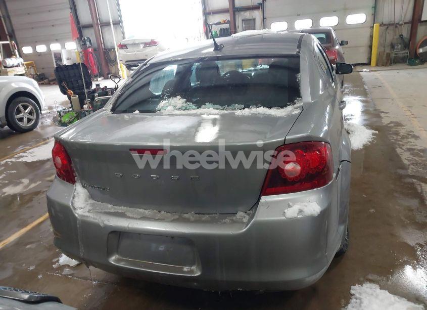 Photo 16 of 2013 Dodge Avenger SE (VIN 1C3CDZAB4DN684294)
